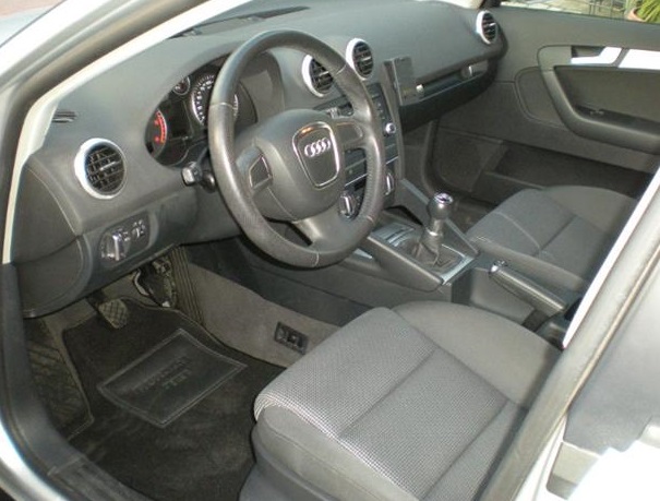 Left hand drive car AUDI A3 (01/12/2009) - 