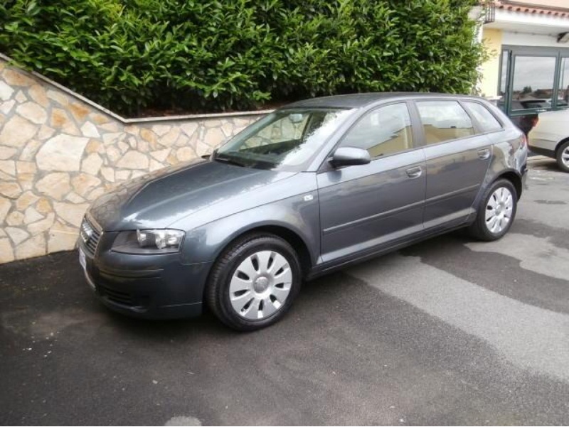 Left hand drive AUDI A3 2.0 TDI 170 CV S tronic