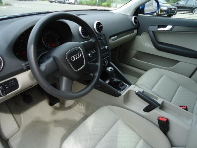 Left hand drive car AUDI A3 (01/08/2009) - 