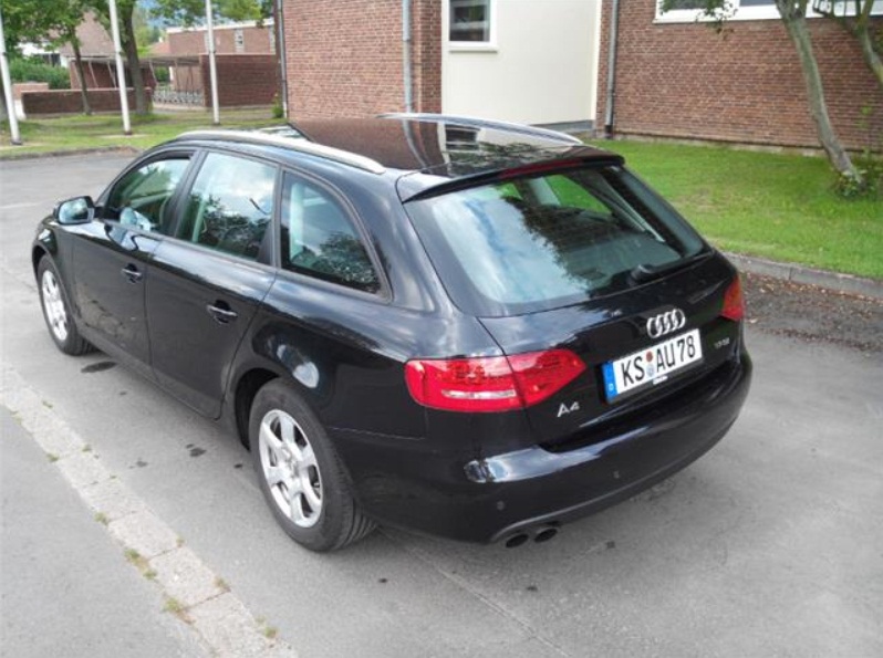 Left hand drive AUDI A4 1.8 TFSI Attraction