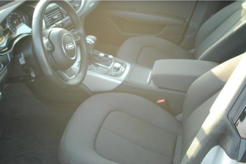 Left hand drive car AUDI A7 (01/05/2011) - 