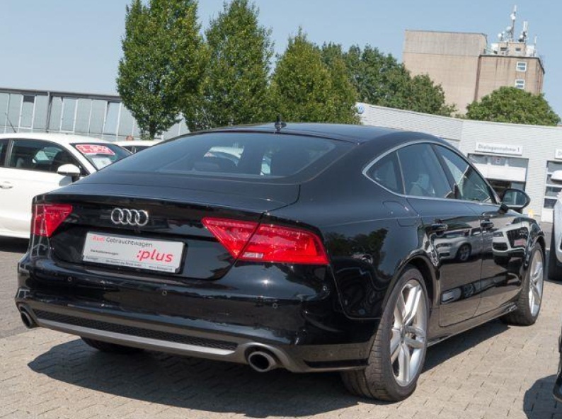 AUDI A7 (01/05/2011) - 