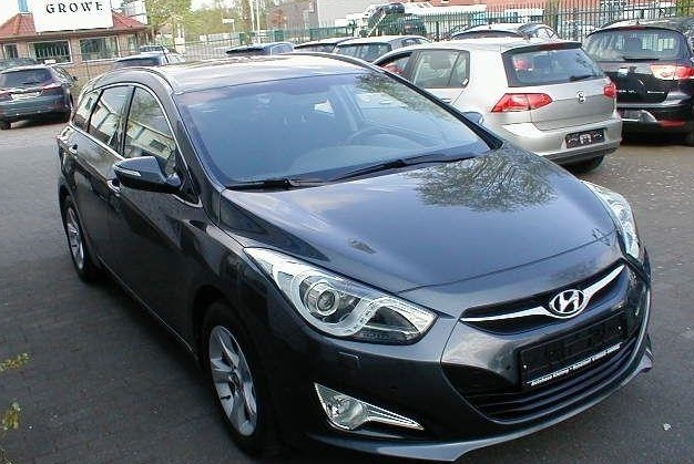 HYUNDAI i40 (01/08/2013) - 