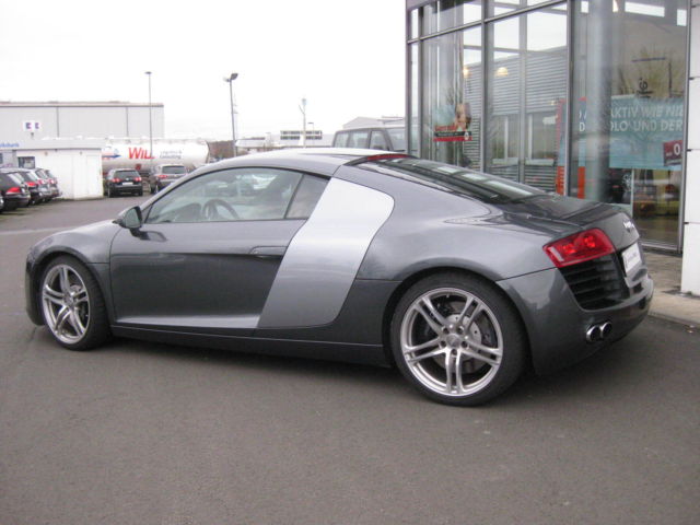 AUDI R8 (01/08/2008) - 