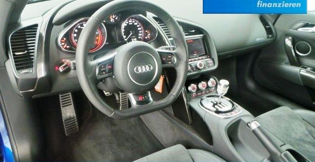 Left hand drive car AUDI R8 (01/02/2013) - 