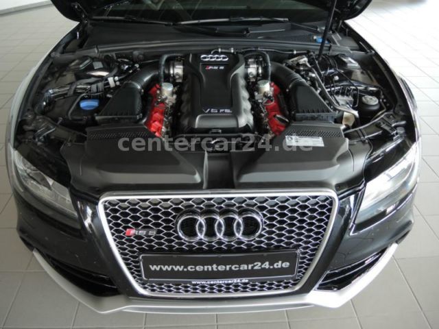 AUDI RS5 (01/03/2011) - 