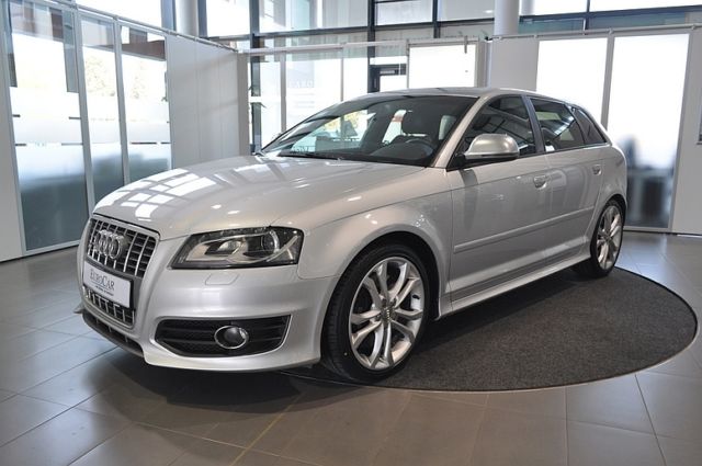 AUDI S3 (01/02/2010) - 