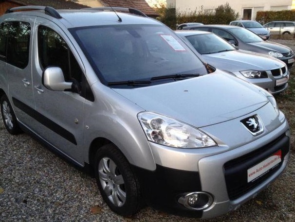 PEUGEOT PARTNER (01/04/2011) - 