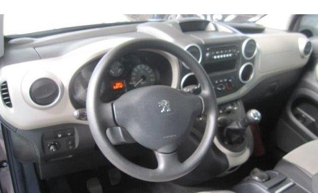 Left hand drive car PEUGEOT PARTNER (01/06/2012) - 
