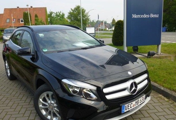 lhd MERCEDES GLA (01/04/2014) - 