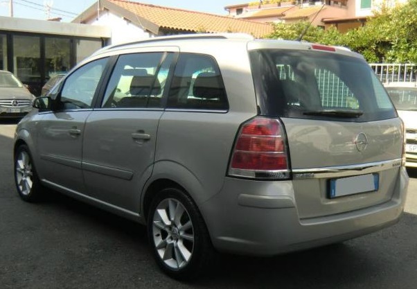 OPEL ZAFIRA (01/09/2005) - 