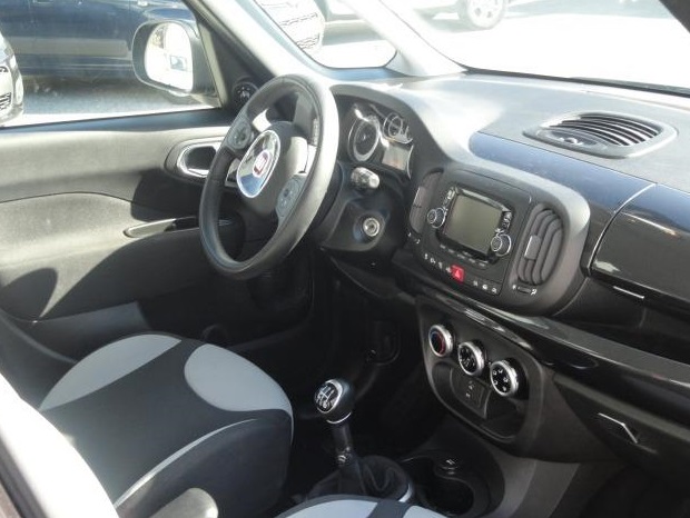 Left hand drive car FIAT 500L (01/10/2012) - 