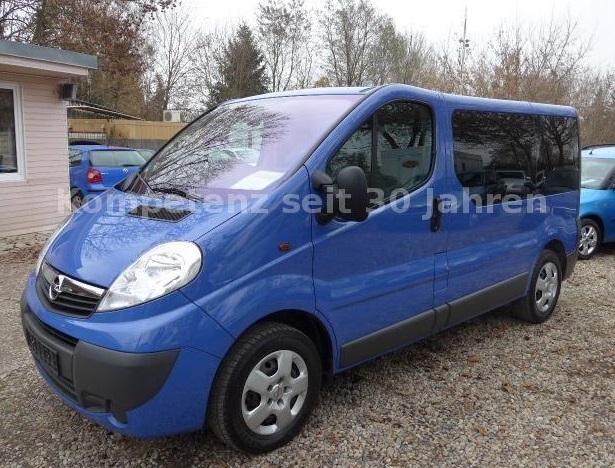 OPEL VIVARO (01/11/2011) - 