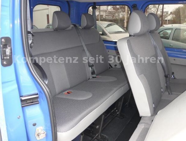 Left hand drive car OPEL VIVARO (01/11/2011) - 