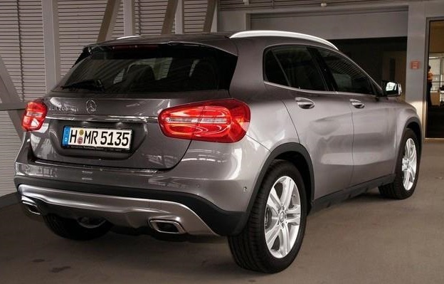 MERCEDES GLA (01/04/2014) - 