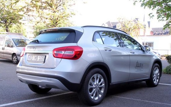 lhd car MERCEDES GLA (01/04/2014) - 