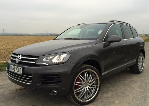 lhd VOLKSWAGEN TOUAREG (01/04/2012) - 