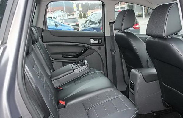 FORD KUGA (01/04/2012) - 