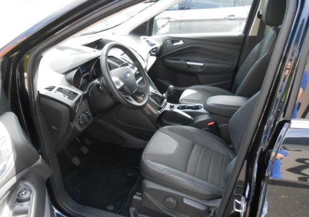 Left hand drive car FORD KUGA (01/11/2013) - 