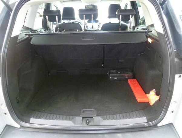 left hand drive FORD KUGA (01/12/2013) -  