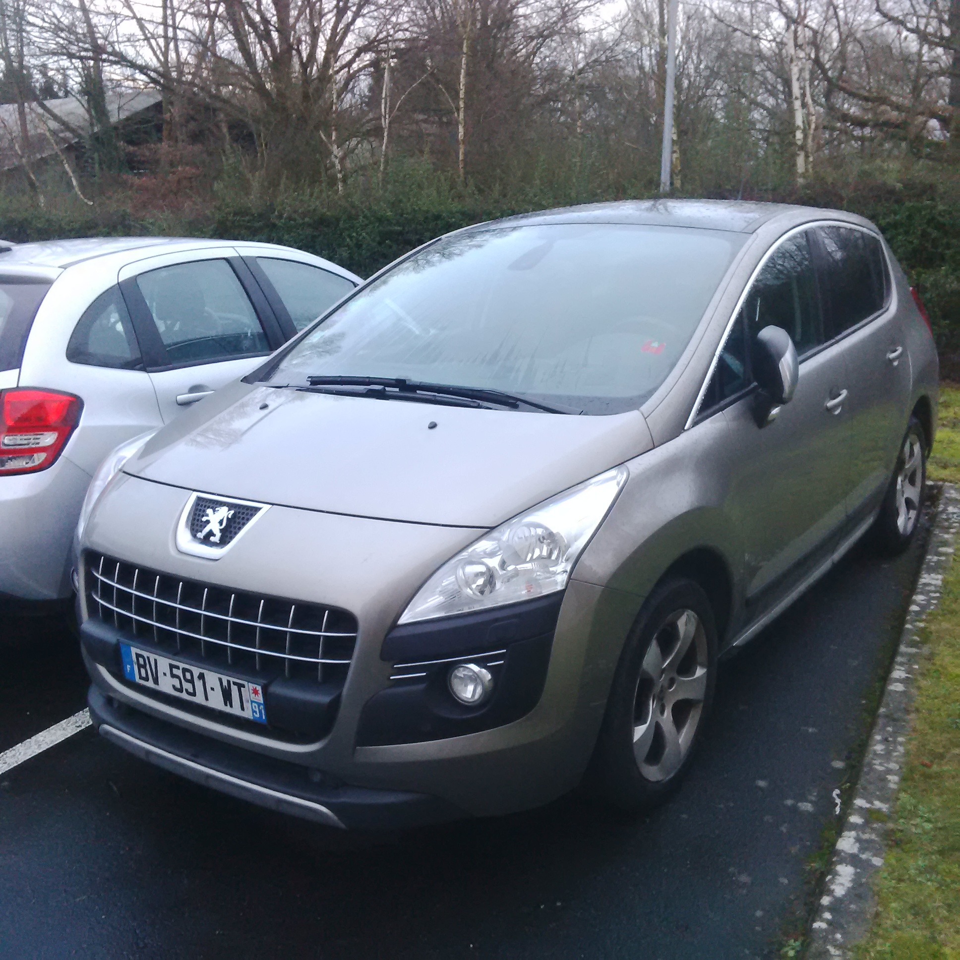 lhd PEUGEOT 3008 (01/04/2011) - 