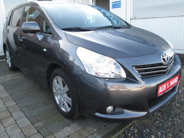 lhd TOYOTA VERSO (01/10/2009) - 