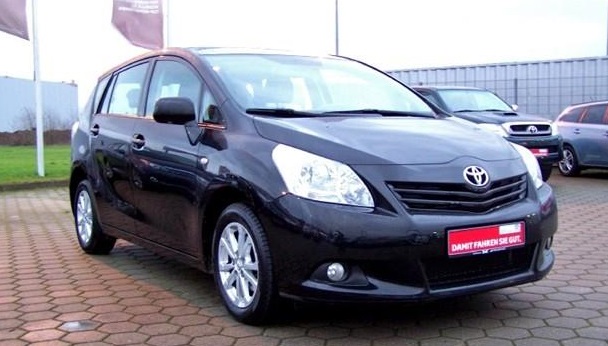 TOYOTA VERSO (01/12/2010) - 