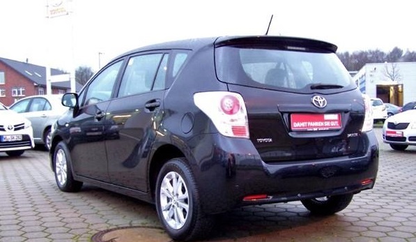 TOYOTA VERSO (01/12/2010) - 