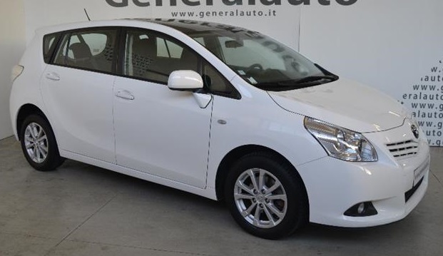 lhd TOYOTA VERSO (01/11/2011) - 