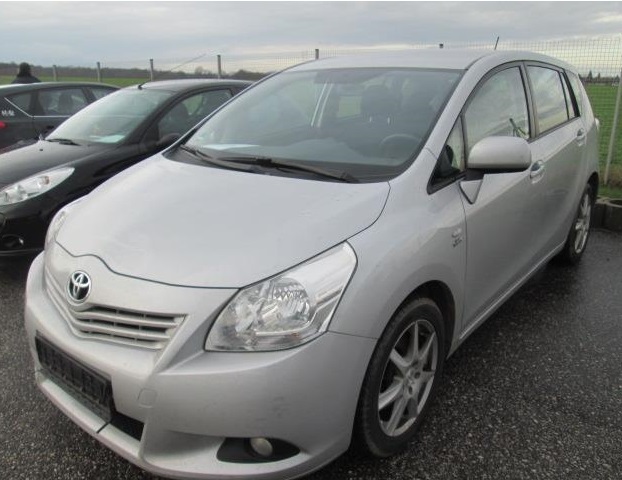 lhd TOYOTA VERSO (01/08/2010) - 