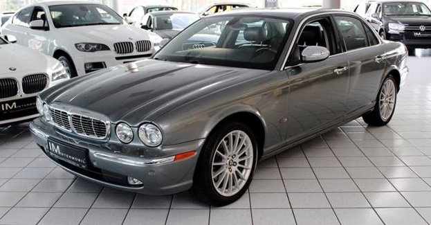 JAGUAR XJ6 (01/05/2006) - 