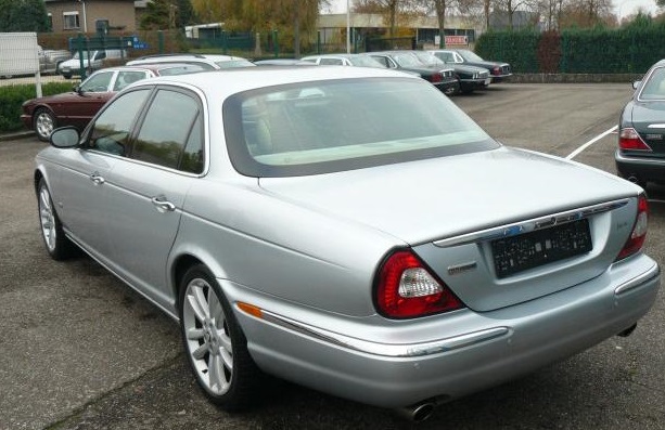 lhd car JAGUAR XJ6 (01/08/2006) - 