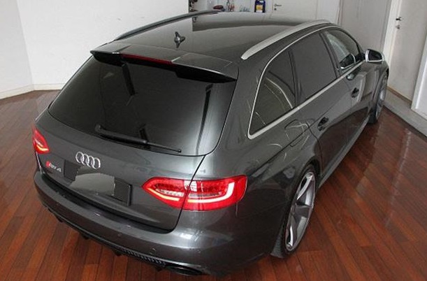 AUDI RS4 (01/11/2012) - 