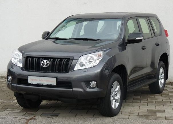 TOYOTA LANDCRUISER (01/08/2012) - 