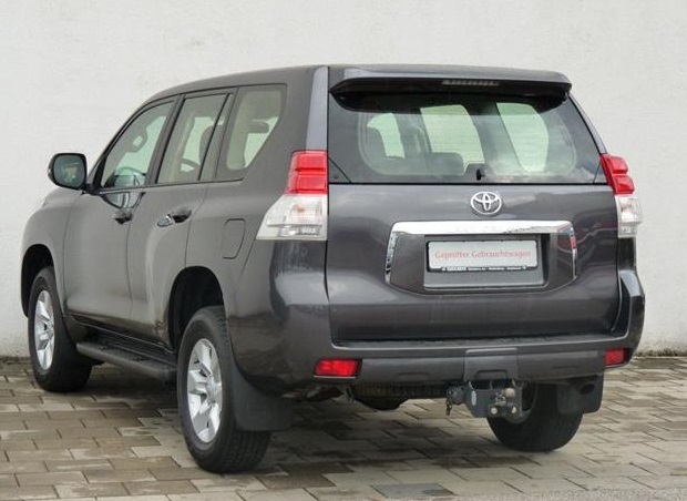 lhd car TOYOTA LANDCRUISER (01/08/2012) - 