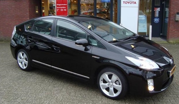 TOYOTA PRIUS (01/02/2011) - 