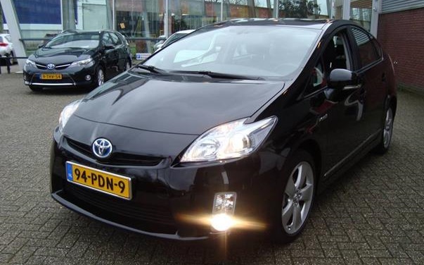 TOYOTA PRIUS (01/02/2011) - 