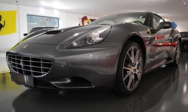 lhd FERRARI CALIFORNIA (01/03/2011) - 