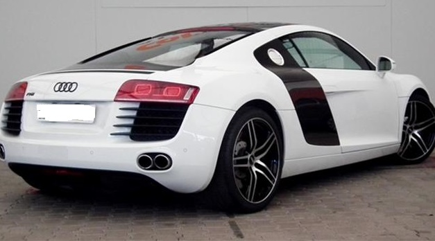 lhd car AUDI R8 (01/05/2011) - 