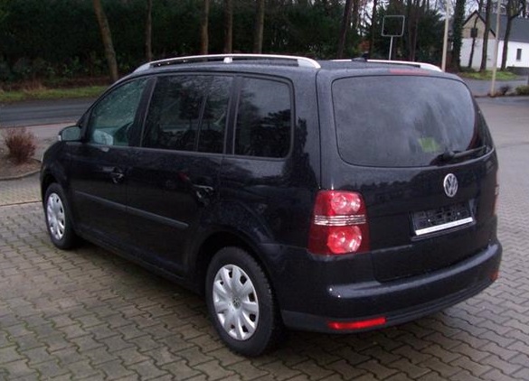 VOLKSWAGEN TOURAN (01/09/2008) - 