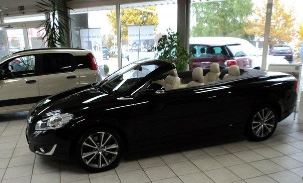 VOLVO C70 (01/06/2012) - 