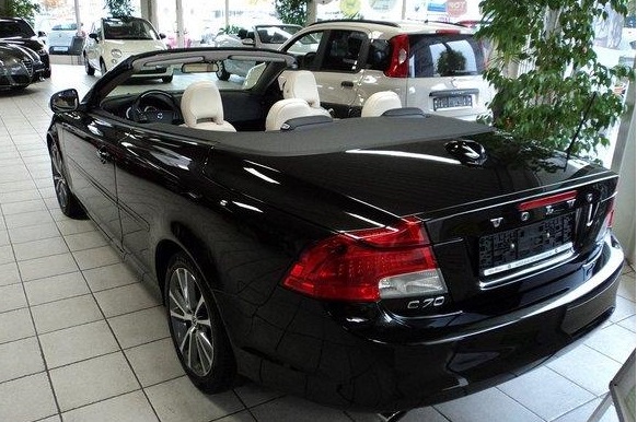 VOLVO C70 (01/06/2012) - 