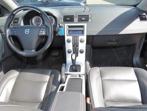 left hand drive VOLVO C70 (01/03/2012) -  