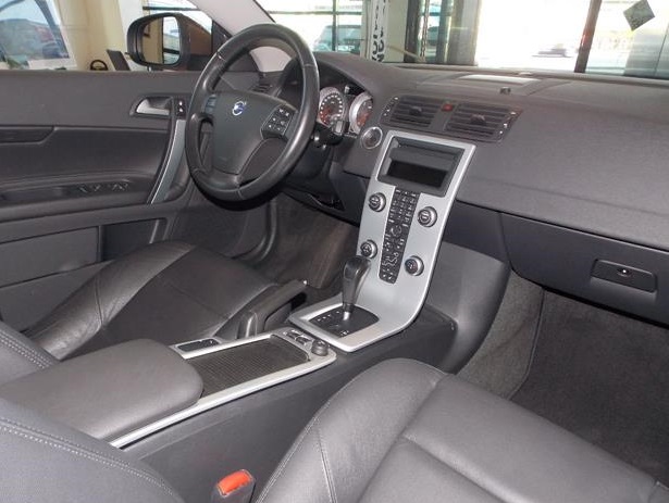 VOLVO C70 (01/04/2012) - 