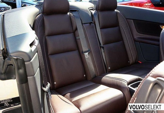 left hand drive VOLVO C70 (01/06/2013) -  