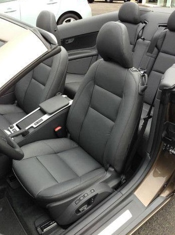 Left hand drive car VOLVO C70 (01/01/2014) - 