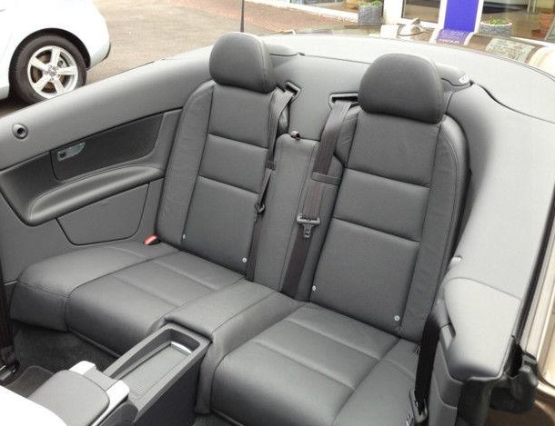 left hand drive VOLVO C70 (01/01/2014) -  