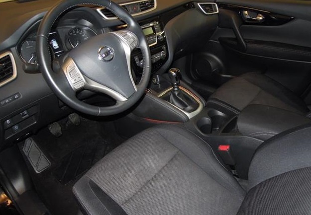 NISSAN QASHQAI (01/04/2014) - 