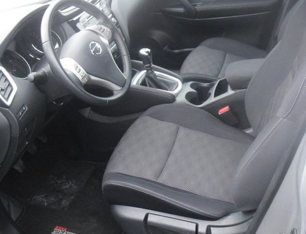 Left hand drive car NISSAN QASHQAI (01/04/2014) - 