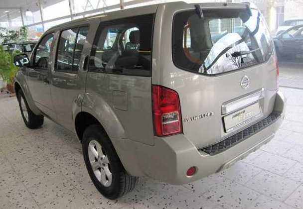 NISSAN PATHFINDER (01/10/2012) - 